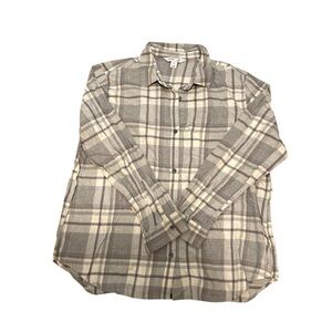Gray and white women’s plaid shirt. 100% cotton. Measurements in pics
